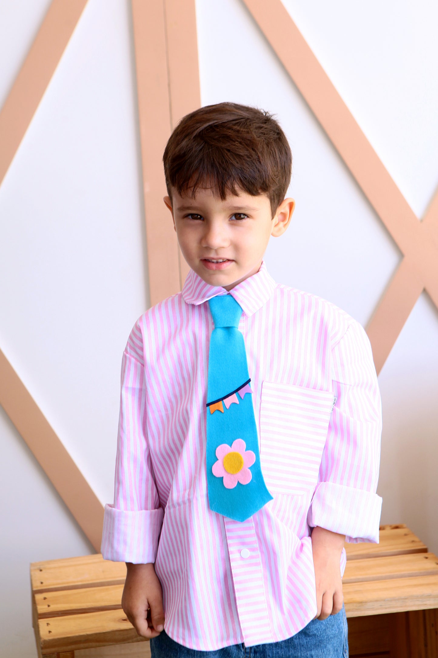 Camisa com gravata Doce Encanto