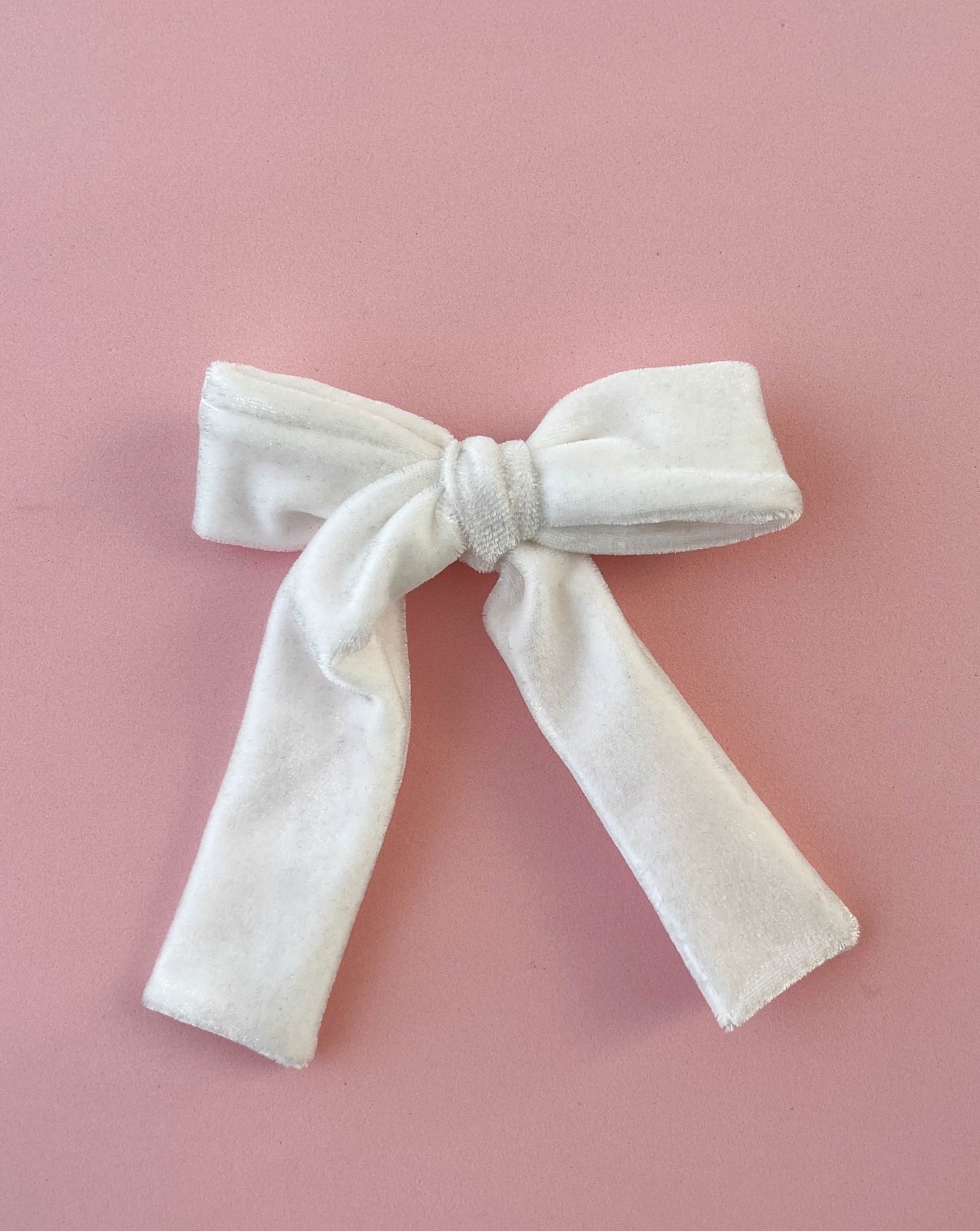 Laço Bia Veludo Branco| Unidade - Yoyo Bow Club