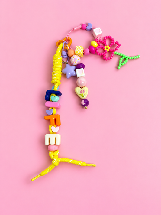 Chaveiro Charm com Nome ou Palavra Coisa de Menina