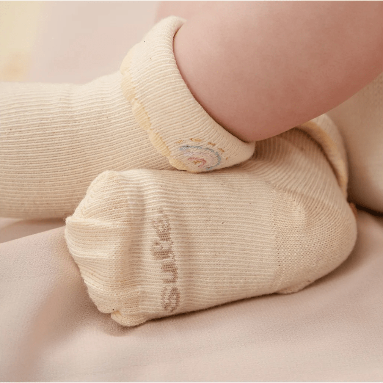 Meia Arco Iris Baby - Yoyo Bow Club